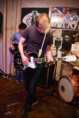 Jon Keller @ Elliot Smith Tribute show - 10/24/08 @ the Brass Rail