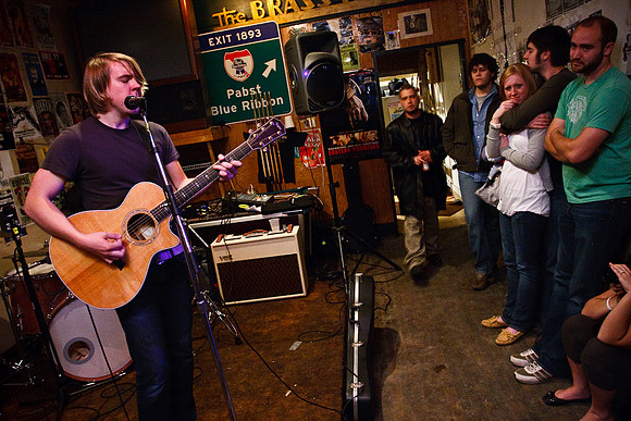 Jon Keller @ Elliot Smith Tribute show - 10/24/08 @ the Brass Rail