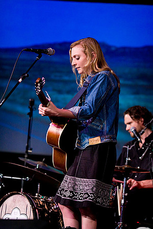 Eilen Jewell Band @ C2G, Fort Wayne, IN - 6/22/08