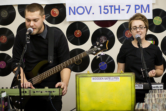 Wooden Satellites @ Wooden Nickel Records, Fort Wayne, IN - 11/8/08