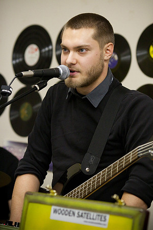 Wooden Satellites @ Wooden Nickel Records, Fort Wayne, IN - 11/8/08