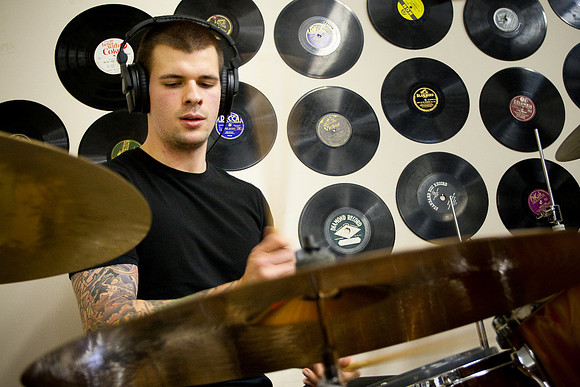 Wooden Satellites @ Wooden Nickel Records, Fort Wayne, IN - 11/8/08